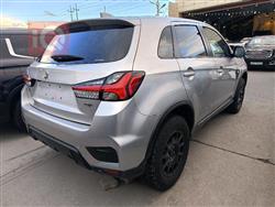 Mitsubishi Outlander Sport